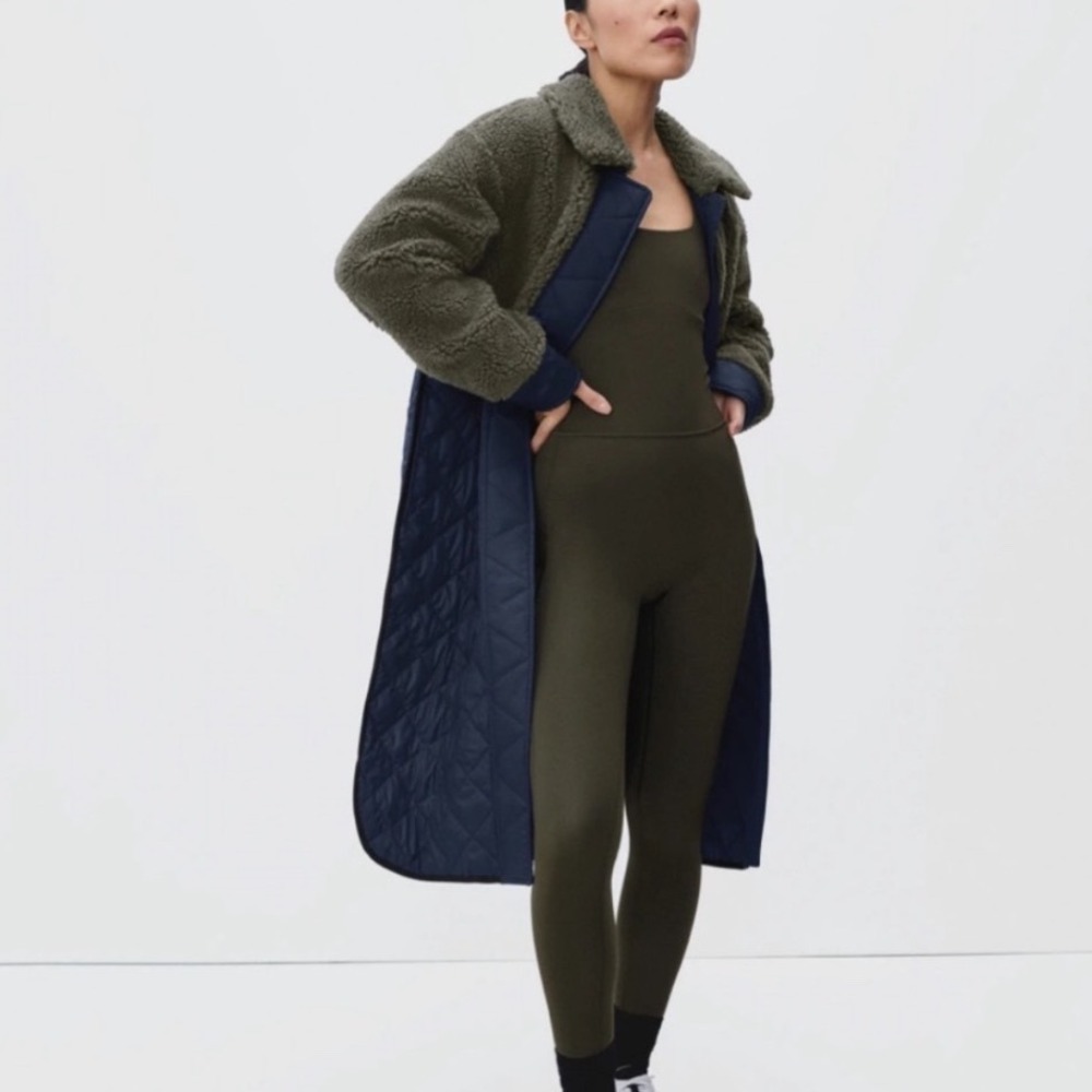 Everlane ReNew Mixed Media Long Coat‎ Women's Small Green Blue Quilted Fleece